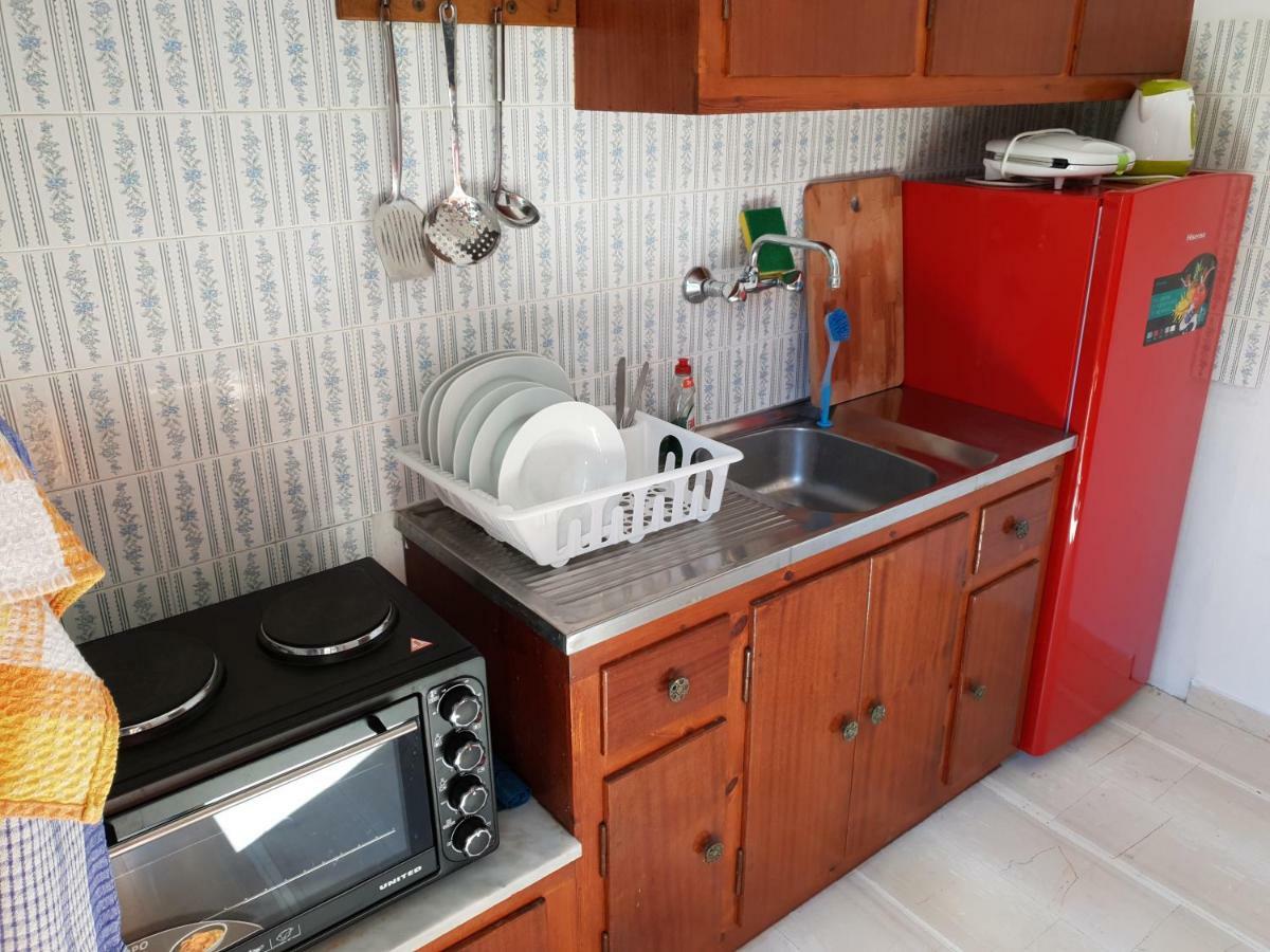 Kostas' Garden Apartman Róda Kültér fotó